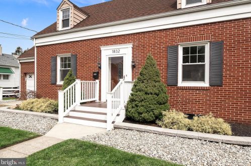 1832 Mcgalliard Ave, Trenton, NJ 08610-3243
