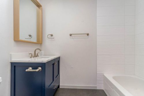 3130 Barton Rd, Carrollton TX 75007-3501 exterior