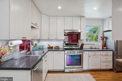 903 Kerwin Rd, Silver Spring MD 20901-1752 exterior