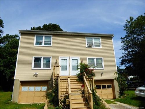 38 Truman St, Norwalk, CT 06854-1222