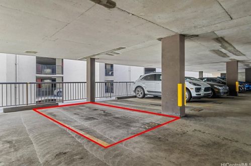 60 Beretania St, Honolulu HI  96817-4752 exterior