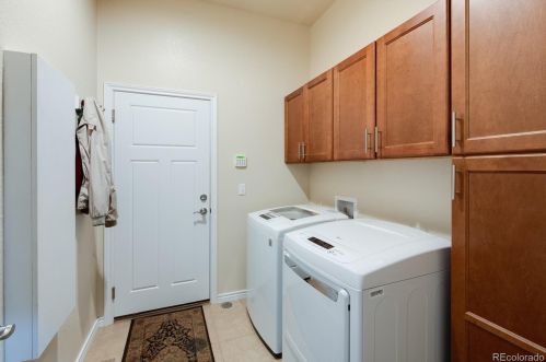 6747 Phillips Pl, Englewood CO 80112-3350 exterior