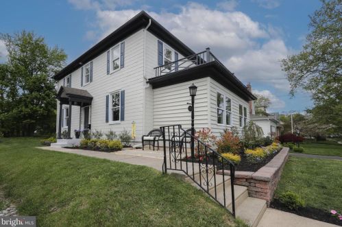 281 Rhoads Ave, Tavistock NJ  08033-1470 exterior