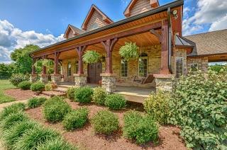 600 Bruce Rd, Dickson, TN 37055-4181