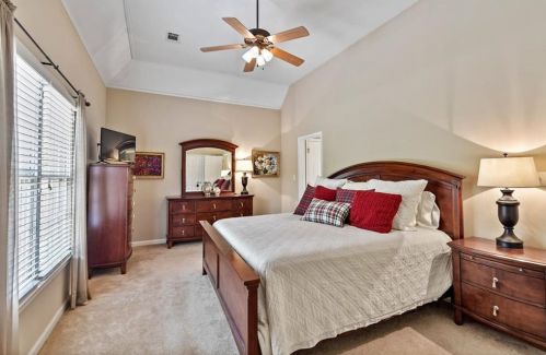 2308 Briarcliff Cmns, Atlanta GA  30345-2173 exterior