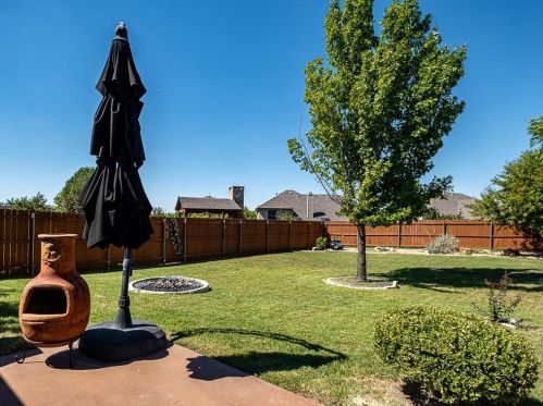 2605 Las Ventanas Trl, Fort Worth TX  76131-2808 exterior