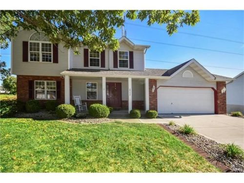 2732 Stone Valley Dr, Maryville, IL 62062-6411