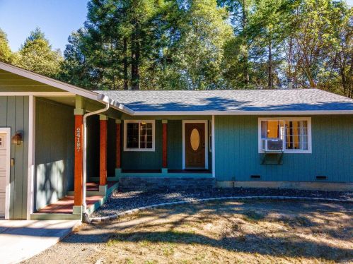 24197 Camellia Dr, Willits, CA 95490-8490