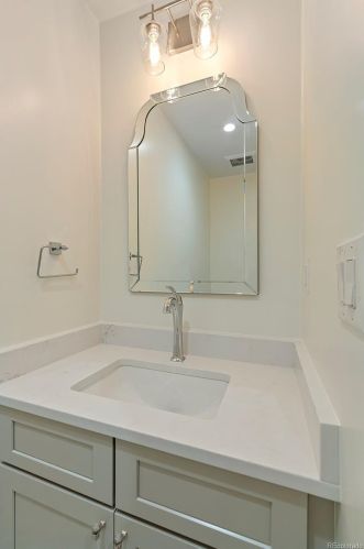3054 Columbine St, Denver CO  80210-6708 exterior