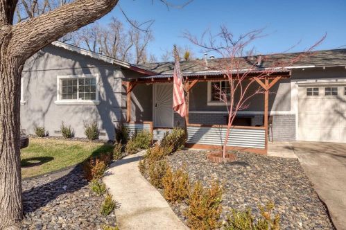 2231 Nystrom Ave, Modesto, CA 95355-3349