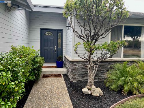 1146 Bluebell Dr, Livermore, CA 94551-1334