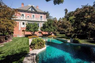 225 Buck Ave, Vacaville, CA 95688-3835