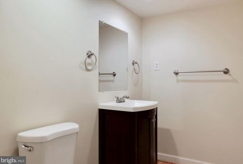 13908 Gate Dr, Silver Spring MD 20906-2208 exterior