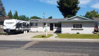 261 Bel Air Ct, Turlock, CA 95380-3256