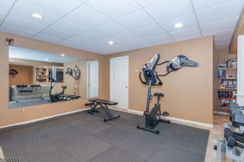 21 Olde York Rd, Dover NJ  07869-2717 exterior