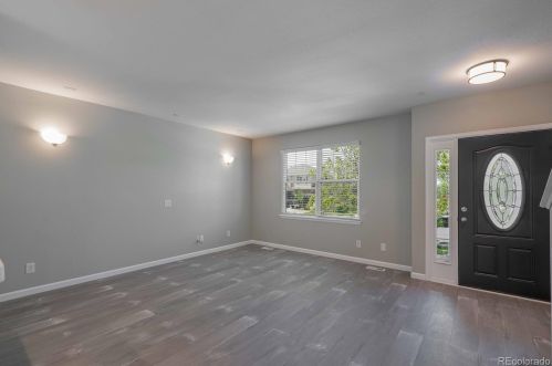 24738 Layton Pl, Denver, CO 80016-4307