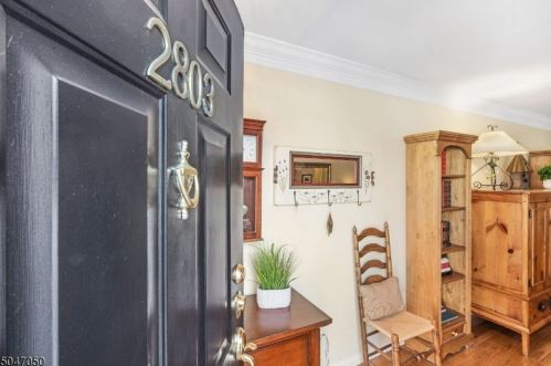 2803 Johnson Cir, Bridgewater, NJ 08807-5538