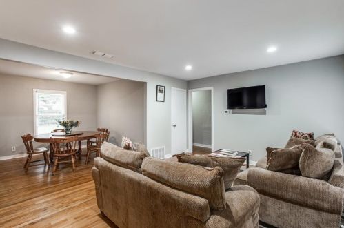 808 Lynda Dr, Fort Worth TX  76114-3204 exterior