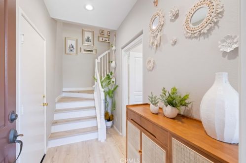 103 Rinaldi, Irvine CA  92620-2865 exterior
