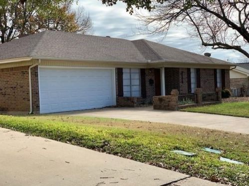 3917 Van Deman Dr, Fort Worth TX  76116-1313 exterior