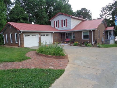 132 Harbor Point Dr, Flay, NC 28021-8330