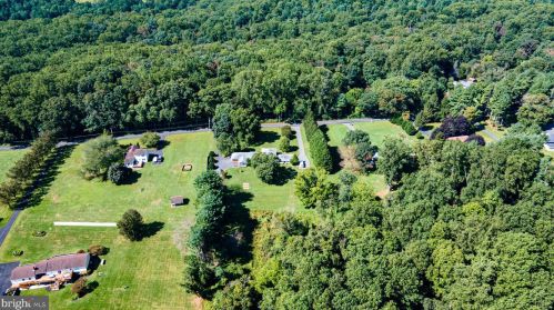 2353 Putnam Rd, Forest Hill MD  21050-2336 exterior