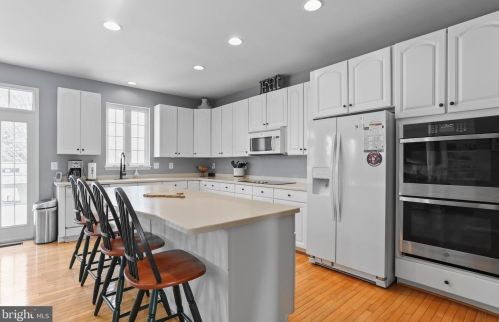 252 Prospect Hill Blvd, Charles Town WV  25414-5082 exterior