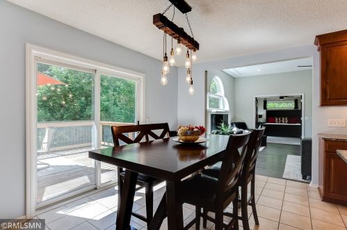 541 Dorland Rd, Saint Paul MN  55119-6781 exterior