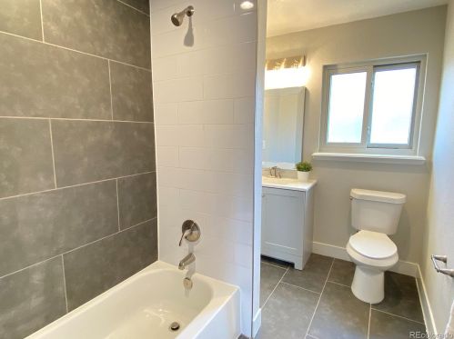 4821 Jason St, Englewood CO 80110-6414 exterior