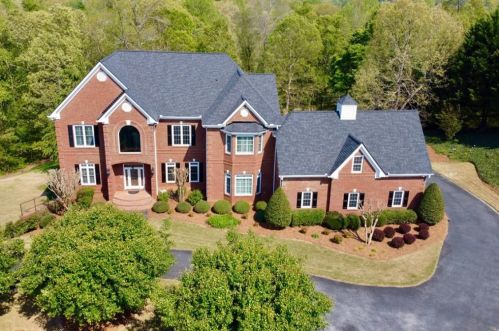 8910 Champion Ct, Ball Ground, GA 30107-3558