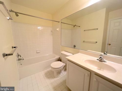 11507 Pittsford Glen Way, Silver Spring MD 20904-4203 exterior