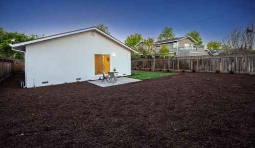 1335 Dunnock Way, Sunnyvale CA  94087-3441 exterior