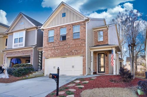 3376 Sardis Bend Dr, Buford, GA 30519-6004