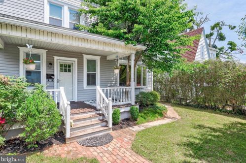 103 44th St, Harrisburg, PA 17111-2622