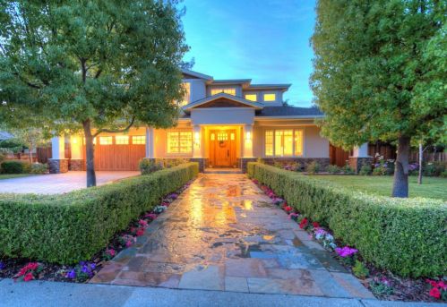 641 Mills Ave, Los Altos, CA 94022-3132