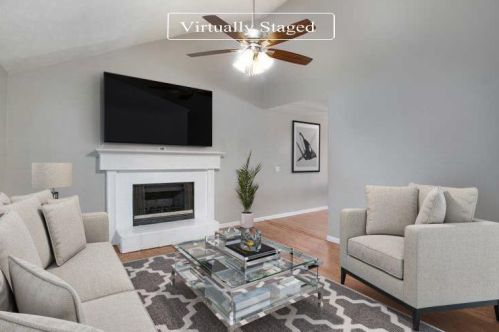 9360 Resort Cir, Gainesville, GA 30506-6214