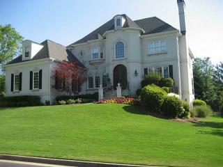 1611 Girvan Ridge Dr, Duluth, GA 30097-5933