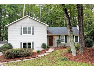 2264 Turtle Club Dr, Marietta, GA 30066-1437