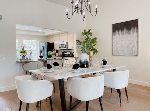 28 Lone Pne, Irvine, CA 92604-4662