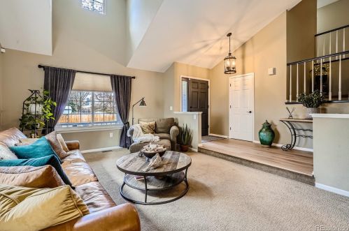 6020 Iliff Dr, Denver, CO 80227-2512