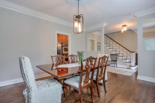 430 Lost Forest Ct, Atlanta GA  30328-2101 exterior