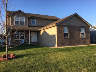 1206 Larkspur Dr, Mascoutah, IL 62258-2740