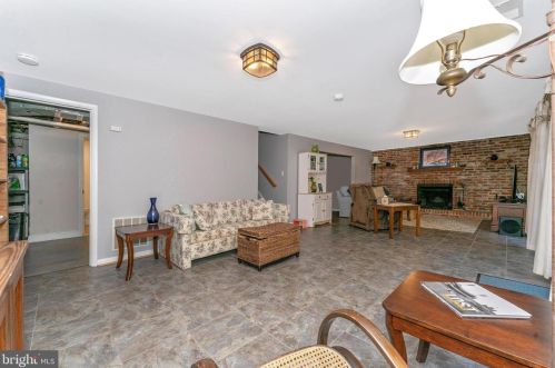 13104 Jingle Ln, Silver Spring MD 20906-3734 exterior