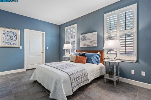 1017 Laurel Tree Dr, Concord CA  94521-5433 exterior