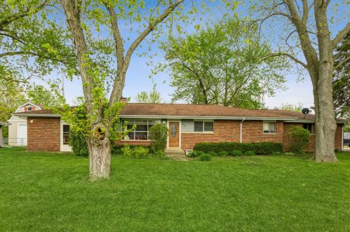 123 Roy St, Mokena, IL 60451-2075