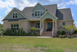 206 Colonnade Dr, Hampstead, NC 28443-3566
