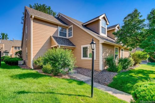 13266 Asbury Dr, Aurora, CO 80014-4302