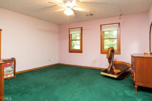 3890 Sundowner Ct, Conyers GA  30094-3870 exterior