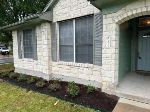 12101 Buckingham Gate Rd, Austin TX  78748-1945 exterior