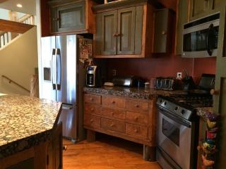 3996 Voelker Ct, Park City UT  84098-6532 exterior